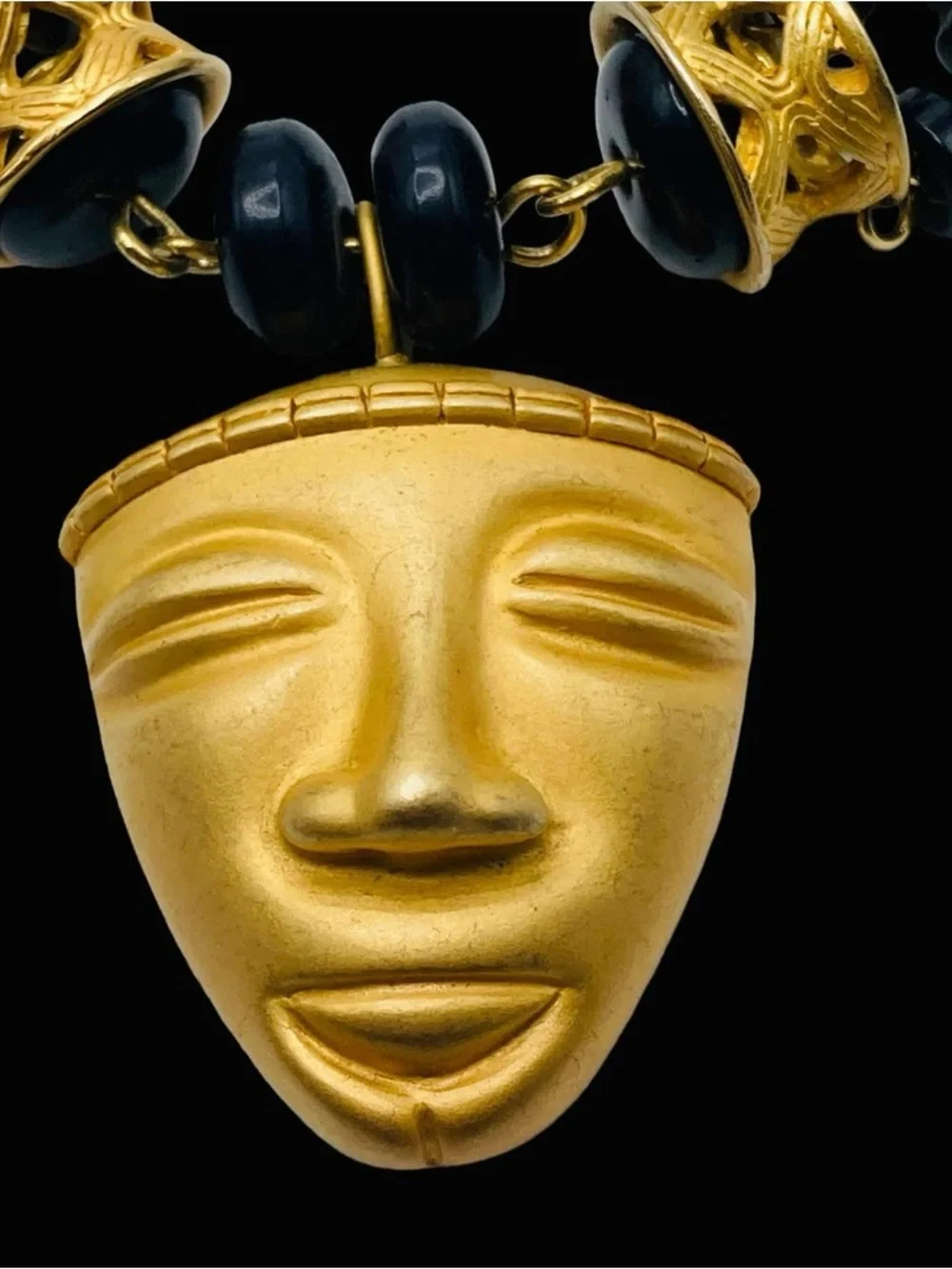 Vintage Tribal Mask Navy Lucite Bead Necklace 1980’s.